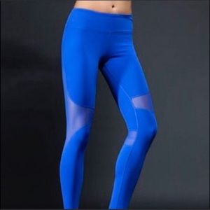 Alo Yoga Coast Blue Mesh Leggings M Medium